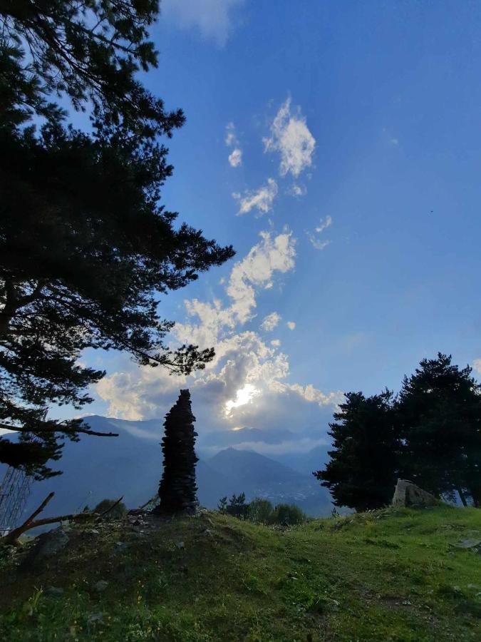 Апартаменты Trip Zone Kazbegi Экстерьер фото